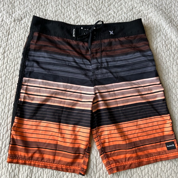 Hurly Mens Board Striped Shorts‎ Size 36 - Picture 1 of 5
